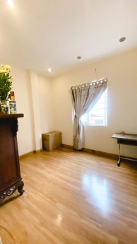 BÁN NHÀ PHỐ THỤY KHUÊ 35M2 5 TẦNG GIÁ 4,3 TỶ CÓ LÙI