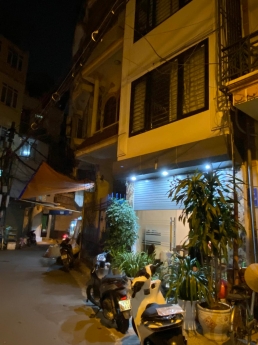 Minh Khai, lô góc, ngõ thông 48m2 ô tô qua cửa giá 4,2 tỷ.