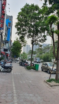BÁN ĐẤT NGUYỄN HOÀNG - 166m2 - VỈA HÈ 6M - KHÔNG LỖI PHONG THỦY - KINH DOANH NGAY
