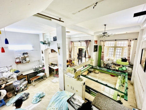 NGON Gần ĐH Ngoại Thương P.25 BT -52m2 - 3 Tầng - Vuông A4 - Dòng tiền 20 triệu Đầu Tư ĐỈnh