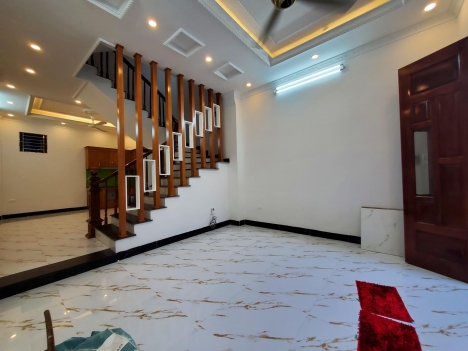 Bán nhà Ngõ 8 Lê Quang Đạo, Phú Đô. NHÀ ĐẸP, FULL NỘI THẤT, 5M RA Ô TÔ. 40m2  giá chỉ 4.8 tỷ.