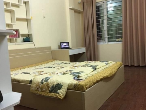 Bán nhà mặt ngõ Văn Hương,DT 57m x 4 tầng,mặt tiền 5.20m,kinh doanh ngày đêm