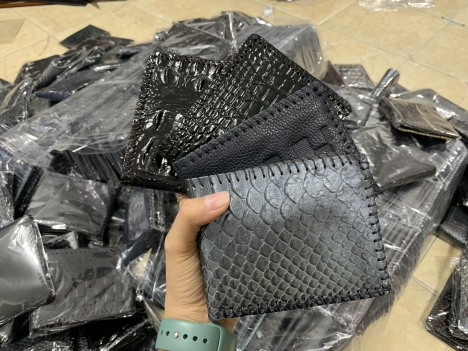 Ví Nam Khâu Viền - Tận Xưởng Không Qua Trung Gian