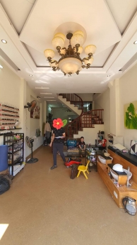 BÁN NHÀ HỒ TÙNG MẬU CẦU GIẤY, RẤT HIẾM, PHÂN LÔ Ô TÔ VÀO NHÀ, NHÀ ĐẸP, GIÁ 5 TỶ 7