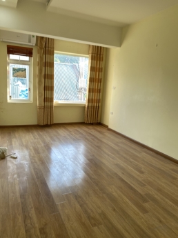 Ô tô 7 chỗ đỗ cửa, ngõ thông khắp ngả, nhà 2 mặt tiền. vài bước chân ra chợ Tân Xuân, Xuân Đỉnh.