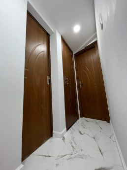 Nhà đẹp như Ngọc Trinh.Nhỏ nhỏ xinh xinh. 21M2 SV ĐH Matrketing đi bộ lên đến trường. Tân Mỹ.Q7.nhỏ