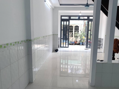 Bán nhà 2 tầng đường số 16A, hẻm xe hơi, 42m2 chỉ 4.05 tỷ