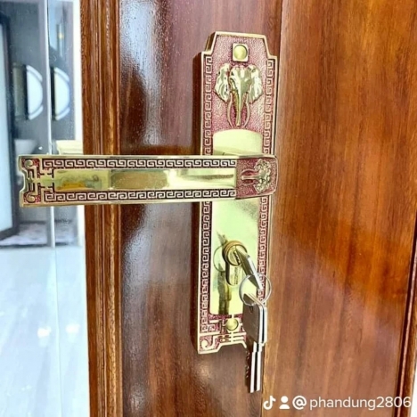 Bán nhà Nghĩa Dũng-Ba Đình FULL NỘI THẤT Ô TÔ ĐỖ CỬA  50M2 NHỈNH 8TỶ LH:Dung-.