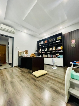 Bán nhà hẻm 6 m thông, diện tích 60m2, 4 tầng, Nguyễn Hữu Tiến, Phường Tây Thạnh Quận Tân Phú.