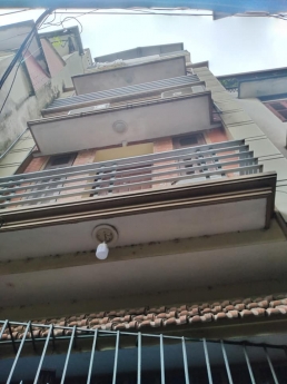 BÁN NHÀ PHỐ LẠC LONG QUÂN 41M2 5 TẦNG GIÁ 4,9 TỶ
