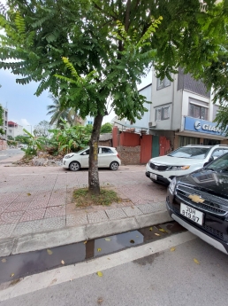 Cổ Linh - Thạch Bàn - Long Biên : Lô đất mặt phố 72 m2 siêu đẹp duy nhất bán .