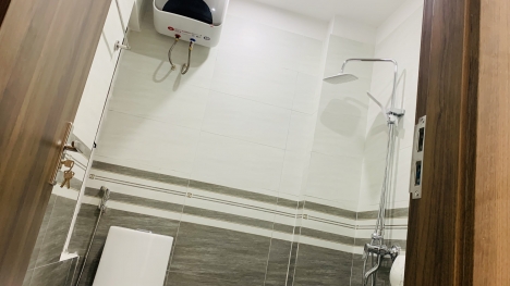 Nhà ngõ 420 Khương Đình, 38m2, mặt tiền 3,5m, 4,5 tầng