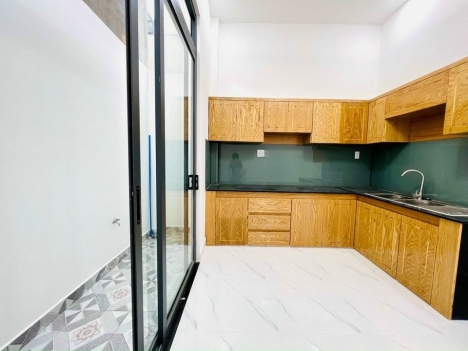 Bán nhà 3T - HẺM Ô TÔ 6M - Trung Tâm Thủ Đức - 100M2 giá CHỈ nhỉnh 4tỷ.