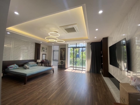 BIỆT THỰ MINI LẠC LONG QUÂN - VÕ CHÍ CÔNG. VỈA HÈ. GARA. Ô TÔ TRÁNH. DT 70M2. 23 TỶ