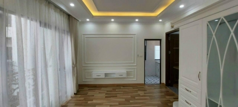 Nhà Phố Ngọc Lâm Lô góc, ô tô, KD, 62 m2, 6T, TM, chỉ 10,5 tỷ.