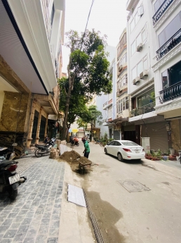 BÁN NHÀ QUẬN CẦU GIẤY-KINH DOANH-THANG MÁY-OTO-94m2-GIÁ:38 TỶ