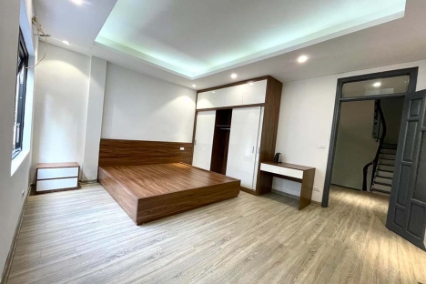 Bán nhà đẹp,MT 4.1m,2 thoáng,ngõ ô tô,gần chợ,phường Quang Trung,hơn 8 tỷ TL,0932738111
