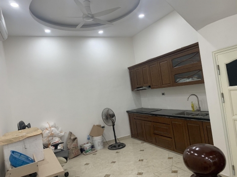 BÁN NHÀ PHỐ NGUYỄN NGỌC NẠI, THANH XUÂN, ô tô đỗ cửa  diện tích 51m2, 4 tầng giá bán 8 tỷ