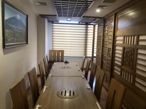 Bán gấp nhà Mặt Phố Trần Thái Tông, Cầu Giấy 100m2 x 9 tầng kinh doanh bất chấp 73 tỷ