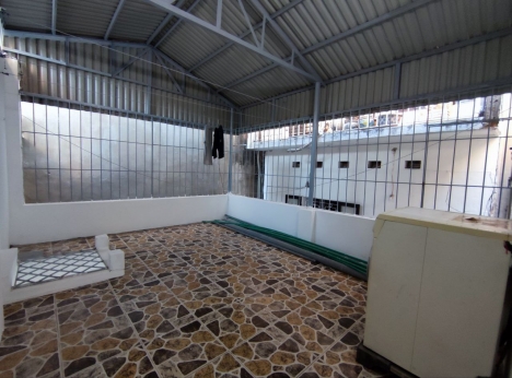 Bán nhà Hồ Đắc Di 40m2 x 4T, NGÕ THÔNG, nhỉnh 2 tỷ