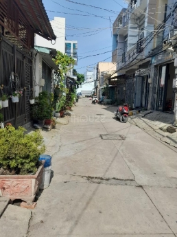 Nhà góc 2Mt đường Lý Đạo Thành, P.16, Q.8, giáp Quận 6, Bình Tân.