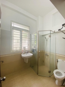 BÁN GẤP MẶT TIỀN KINH DOANH VŨ NGỌC PHAN BÌNH THẠNH-55M2-4TẦNG BTCT-3PN-4WC-SỔVUÔNG-NHỈNH 9 TỶ