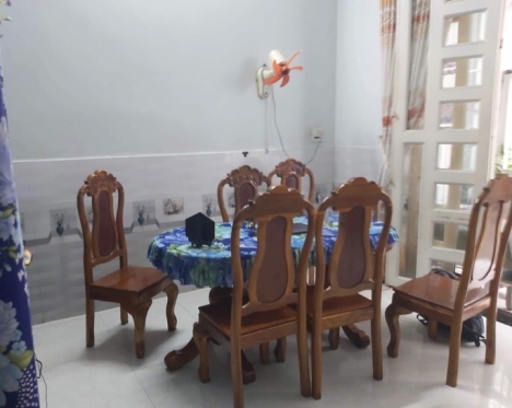 Bán nhà Quận 12 Giá rẻ - 200m2- có 12 phòng trọ. chỉ 40tr.m2.