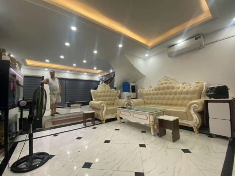 BÁN NHÀ PHỐ DƯƠNG VĂN BÉ: 35M2, 4 TẦNG, Ô TÔ ĐỖ CỬA, KINH DOANH TỐT. 4 TỶ