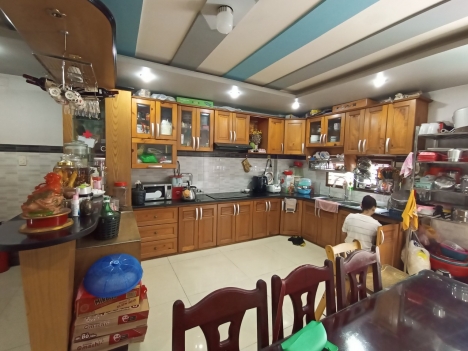 NHÀ 2 MẶT TIỀN QUẬN 12 . DTSD 333M2-GIÁ CHỈ 13.5 TỶ.