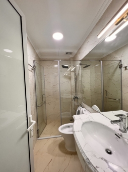 Chính chủ gửi bán nhà mới khu vực Quan Hoa, Cầu Giấy, 5 tầng chỉ 4.15 tỷ