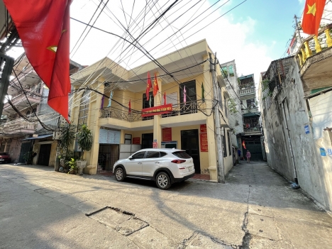 Bán nhà phường Phú Lãm, trung tâm phố Xốm, giá rẻ, diện tích khủng, ngay sát đường quốc lộ 21B