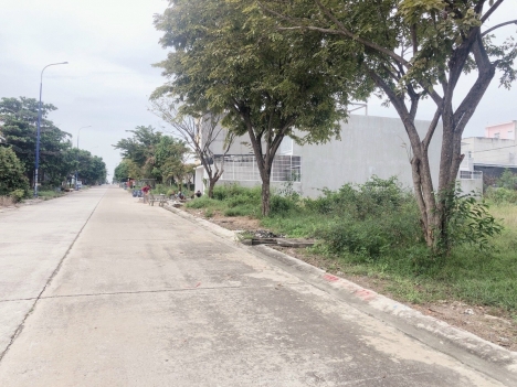 CHÍNH CHỦ - BÁN GẤP  2 LÔ ĐẤT ĐẸP TẠI KCN MỸ PHƯỚC 4 - TP BẾN CÁT - BÌNH DƯƠNG