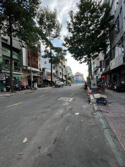 ĐẦU TƯ SINH LỢI CAO,
 Bán gấp đất trống MT Nguyễn Công Trứ, P.Cầu Ông Lãnh, Q.1