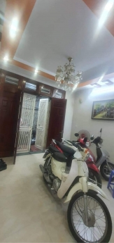 CẦN BÁN GẤP NHÀ KHU VỰC BA ĐÌNH- NHÀ ĐẸP Ở NGAY -KHU VỰC LÕI BA BÌNH - KHU VỰC  HIẾM NHÀ BÁN