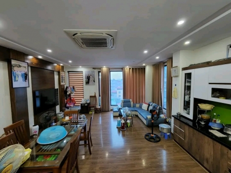 Nhà Đông quan,Nghĩa Đô,Quận Cầu Giấy,60m2 ,7 Tầng,Lô Góc,Mặt Phố,Ô Tô,Thang Máy,kinh doanh Tốt,giá