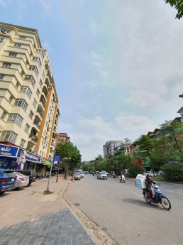 BÁN NHÀ MẶT PHỐ NGUYỄN HOÀNG - MẶT TIỀN KHỦNG - KINH DOANH VỈA HÈ RỘNG 7M