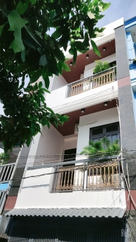 Nhà đẹp như hình hẻm 958 Lạc Long Quân Tân Bình 70m2 giá 7 tỷ 2