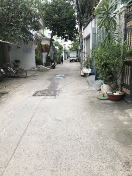 Bán nhà hẻm 6 m thông, diện tích 60m2, 4 tầng, Nguyễn Hữu Tiến, Phường Tây Thạnh Quận Tân Phú.
