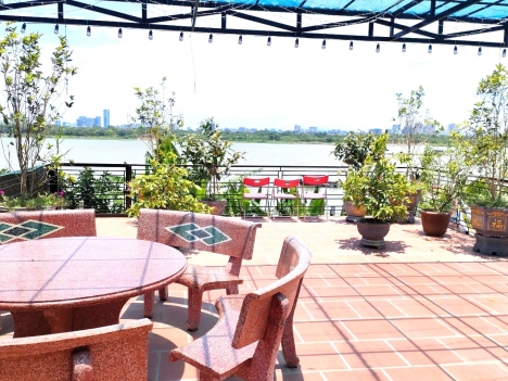 BÁN NHÀ BC-NGỌC THUỴ-LB, Ô TÔ, XÂY KHU NGHỈ DƯỠNG, VIEW SÔNG HỒNG, 1100M2x7M