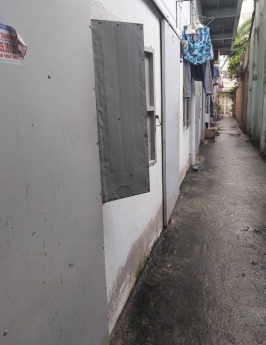 Bán nhà Quận 12 Giá rẻ - 200m2- có 12 phòng trọ. chỉ 40tr.m2.