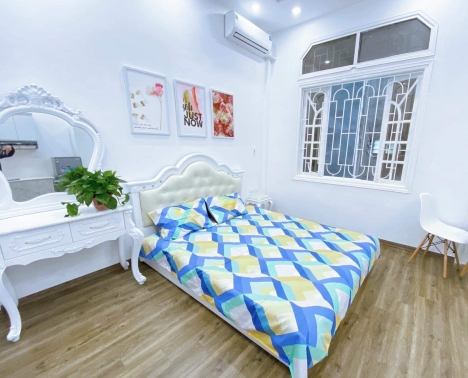 CHUNG CƯ MI NI VŨ NGỌC PHAN - 9 PHÒNG KHÉP KÍN - DÒNG TIỀN 550 TRIỆU/ NĂM - SỔ ĐỎ VUÔNG ĐÉT.