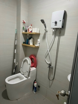 Bán Gấp Nhà XVNT Ngay Cầu Thih Nghe Sát Q.1 - 53m2 - 2 Tầng 2PN - Chỉ 4.2 Tỷ