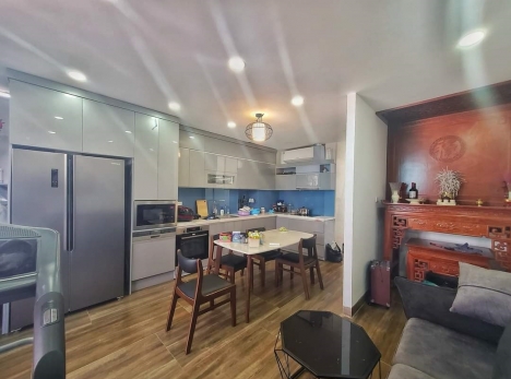 LÔ GÓC - Yên Hoa 139m x 7 tầng, MT 7m, giá 24 tỷ.