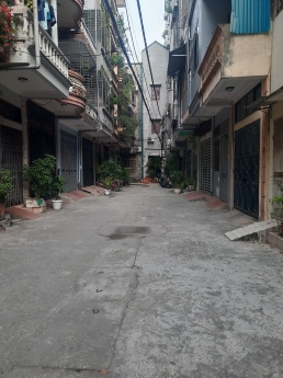 Bán nhà cầu giấy-Lô góc-Oto-Kinh doanh-77m2-GIÁ:34,5 TỶ