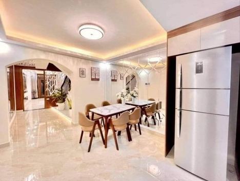 Nhà đẹp Nghĩa Tân, phân lô, ô tô tránh, kinh doanh ngày đêm. 45m, 8.6Tỷ