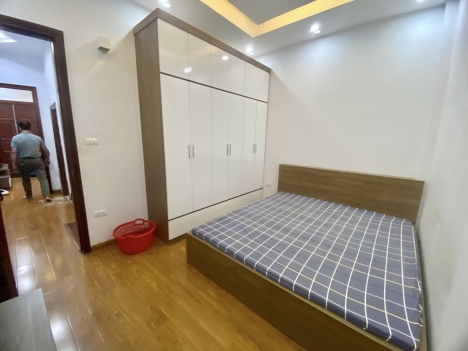 Tin Thật! Pháo Đài Láng, 2 thoáng, nhà đẹp, gần phố, 3 gác tránh, 46m2 x 5T, 4.9 tỷ