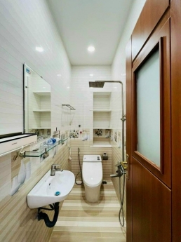 BÁN NHÀ XUÂN ĐỈNH-Ô TÔ ĐỖ CỬA-20M RA MẶT PHỐ-THOÁNG TRƯỚC SAU-CHỈ 3TỶ