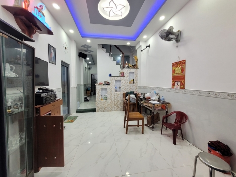 Nhỉnh 4 tỷ Có nhà 4 Tầng 4 x 11 Quang Trung P10 Gò Vấp