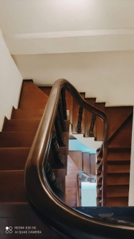 Bán nhà Hoàng Như Tiếp, Nguyễn Văn Cừ, 35m2 x 3 tầng, Ngõ Thông, Ô TÔ, Nội thất đầy đủ, Ở NGAY