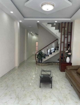 CẦN BÁN NHANH NHÀ QUẬN 3, HAI BÀ TRƯNG VỊ TRÍ TRUNG TÂM GẦN CHỢ